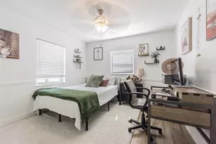 1362 Robinson Dr, Saint Petersburg, FL 33710 - Photo 21