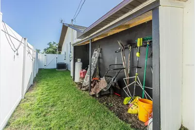 1362 Robinson Drive, Saint Petersburg, FL 33710 - Photo 39