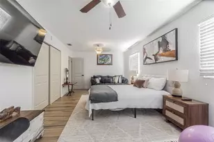 1362 Robinson Dr, Saint Petersburg, FL 33710 - Photo 15