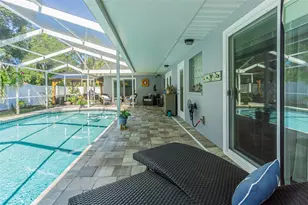 1362 Robinson Dr, Saint Petersburg, FL 33710 - Photo 35