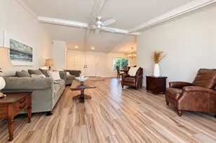 9690 Leeward Ave, Largo, FL 33773 - Photo 15