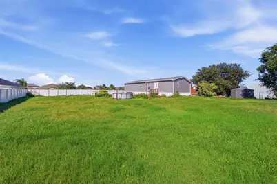 11307 Sumner Road, Wimauma, FL 33598 - Photo 21