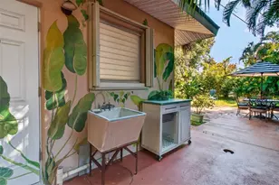 2601 56th St S, Gulfport, FL 33707 - Photo 25