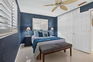 2601 56th St S, Gulfport, FL 33707 - Photo 17