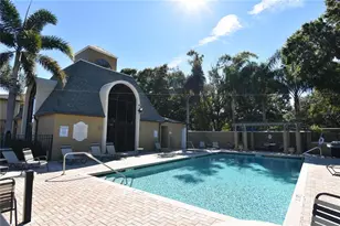 10177 Sailwinds Blvd S, Largo, FL 33773 - Photo 19
