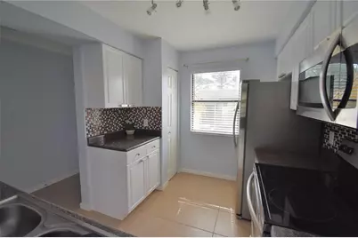 10177 Sailwinds Boulevard S #203, Largo, FL 33773 - Photo 5