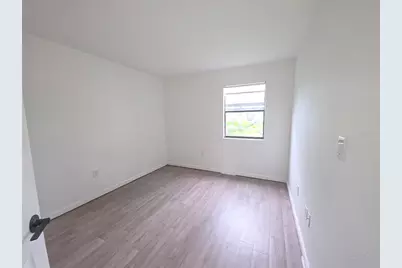 10103 Sailwinds Boulevard N #102, Largo, FL 33773 - Photo 15