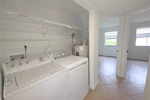 10103 Sailwinds Blvd N, Largo, FL 33773 - Photo 9