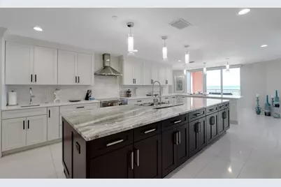 301 S Gulfview Boulevard #702, Clearwater Beach, FL 33767 - Photo 13