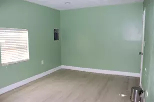 3721 E Idlewild Ave, Tampa, FL 33610 - Photo 15