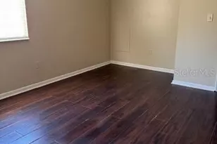 7607 El Paseo Ct, Tampa, FL 33615 - Photo 13