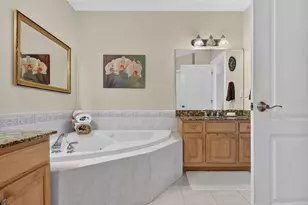 200 Brightwater Dr, Clearwater, FL 33767 - Photo 35