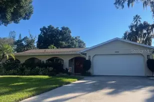 2711 Willow Oaks Dr, Valrico, FL 33594 - Photo 1