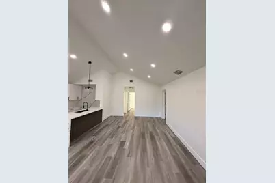 2698 Peterborough Court, Palm Harbor, FL 34684 - Photo 3