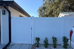 2698 Peterborough Ct, Palm Harbor, FL 34684 - Photo 31