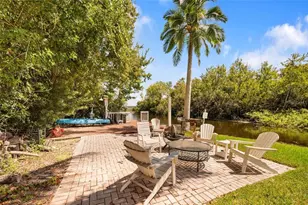 2577 Dolly Bay Dr, Palm Harbor, FL 34684 - Photo 27