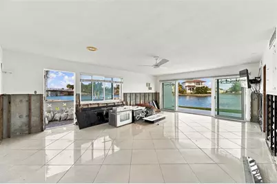 1365 Snell Isle Boulevard NE #1A, Saint Petersburg, FL 33704 - Photo 5