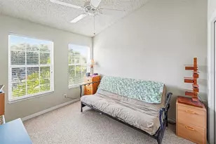609 Vallance Way NE, Saint Petersburg, FL 33716 - Photo 21