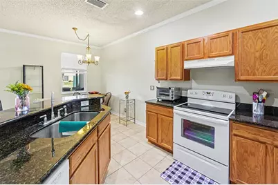 609 Vallance Way NE, Saint Petersburg, FL 33716 - Photo 11