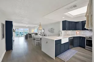 7540 Sunshine Skyway Ln S, Saint Petersburg, FL 33711 - Photo 5
