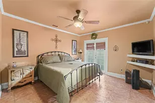 4304 N Marguerite St, Tampa, FL 33603 - Photo 15