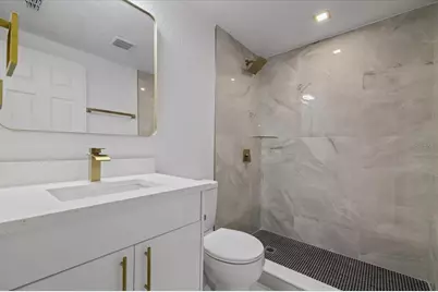 8507 Libby Lane, Tampa, FL 33619 - Photo 19