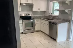 2215 Pamela Dr, Holiday, FL 34690 - Photo 7