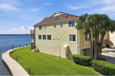 131 Brent Circle, Oldsmar, FL 34677 - Photo 3