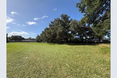 1116 E 142nd Avenue, Tampa, FL 33613 - Photo 3