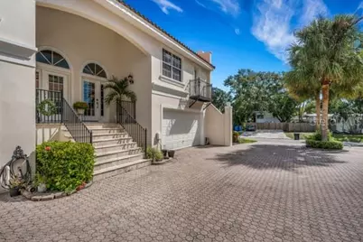 110 Ricardo Way NE #8, Saint Petersburg, FL 33704 - Photo 37