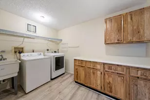 6188 80th St N, Saint Petersburg, FL 33709 - Photo 21