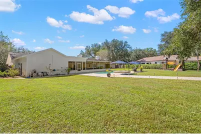 704 Centerbrook Drive, Brandon, FL 33511 - Photo 17
