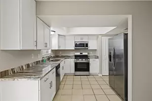 230 Maple Ave, Palm Harbor, FL 34684 - Photo 11