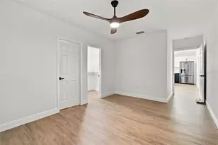 8719 S Meadowview Cir, Tampa, FL 33625 - Photo 59