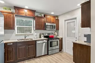 2080 Butternut Circle, Clearwater, FL 33763 - Photo 13