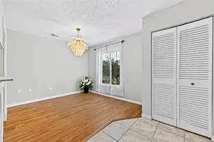 776 100th Ave N, Saint Petersburg, FL 33702 - Photo 3
