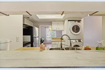 776 100th Avenue N #204, Saint Petersburg, FL 33702 - Photo 11