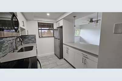 775 N Village Drive N #209, Saint Petersburg, FL 33716 - Photo 3