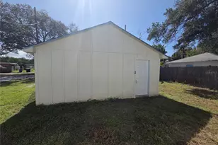 658 23rd Ave S, Saint Petersburg, FL 33705 - Photo 11