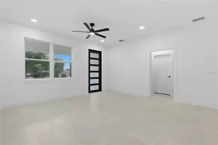 926 11th Ave S, Saint Petersburg, FL 33705 - Photo 7