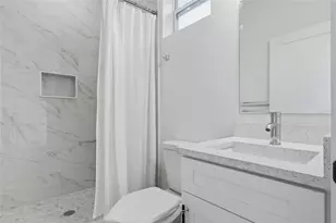 926 11th Ave S, Saint Petersburg, FL 33705 - Photo 37