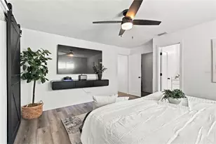 4600 Bayshore Blvd NE, Saint Petersburg, FL 33703 - Photo 17