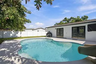 4600 Bayshore Blvd NE, Saint Petersburg, FL 33703 - Photo 39