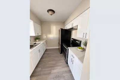 320 W 21st Street, Riviera Beach, FL 33404 - Photo 11