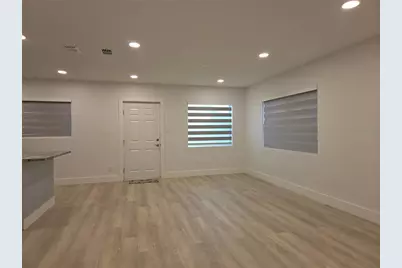 3321 W Braddock Street, Tampa, FL 33607 - Photo 3