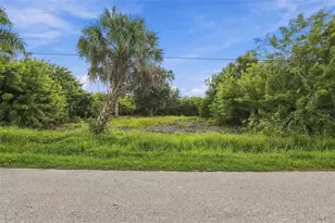 861 Burland St, Punta Gorda, FL 33950 - Photo 1