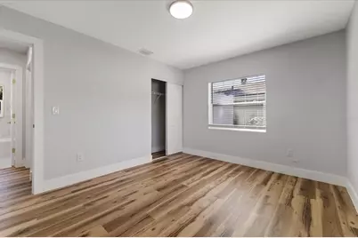 1621 N Washington Avenue, Clearwater, FL 33755 - Photo 17