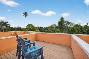 922 N Shore Dr NE, Saint Petersburg, FL 33701 - Photo 27