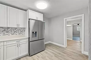 3720 N Garrison St, Tampa, FL 33619 - Photo 15