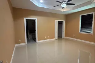6410 Oakdell Dr, Tampa, FL 33634 - Photo 3
